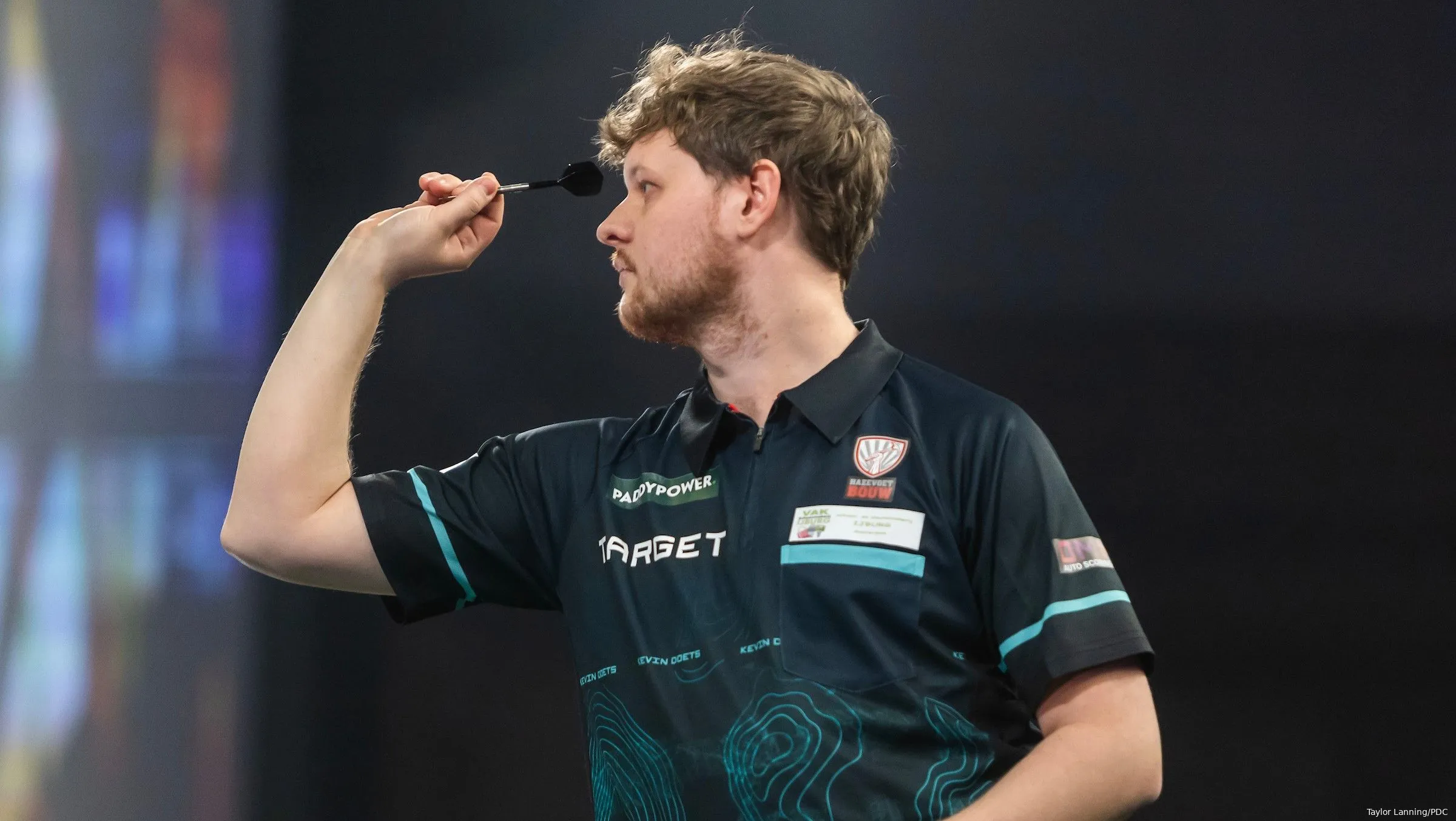 Speelschema WK Darts 2025 op donderdagavond Kevin Doets gaat voor revanche tegen Michael Smith